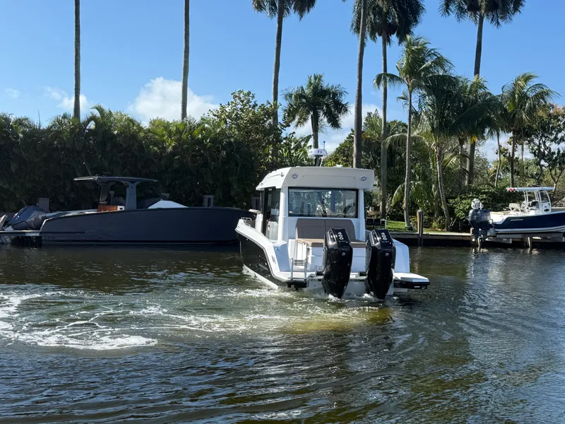 Slide: The Image of Cruisers 38 VTR EC 2026 - 3