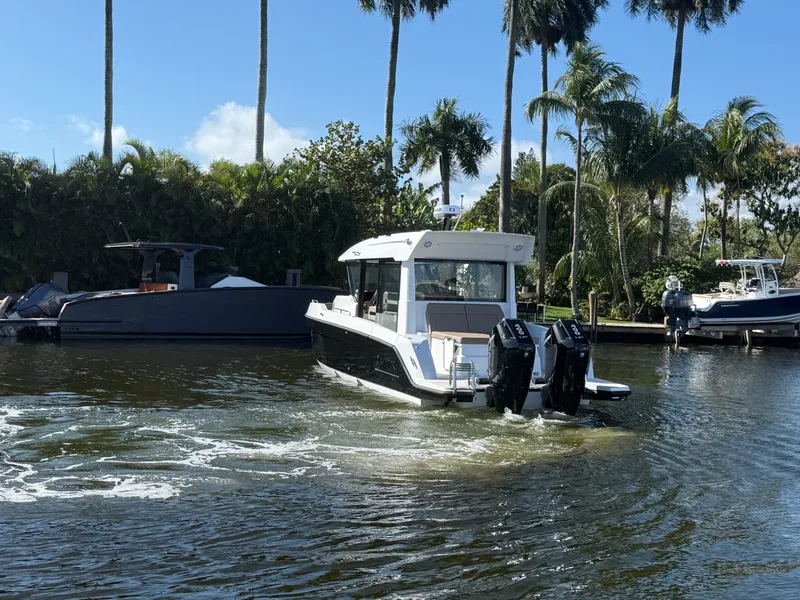 Slide: The Image of Cruisers 38 VTR EC 2026 - 4