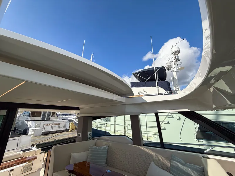 Slide: The Image of Tiara 43 LE 2026 - 47