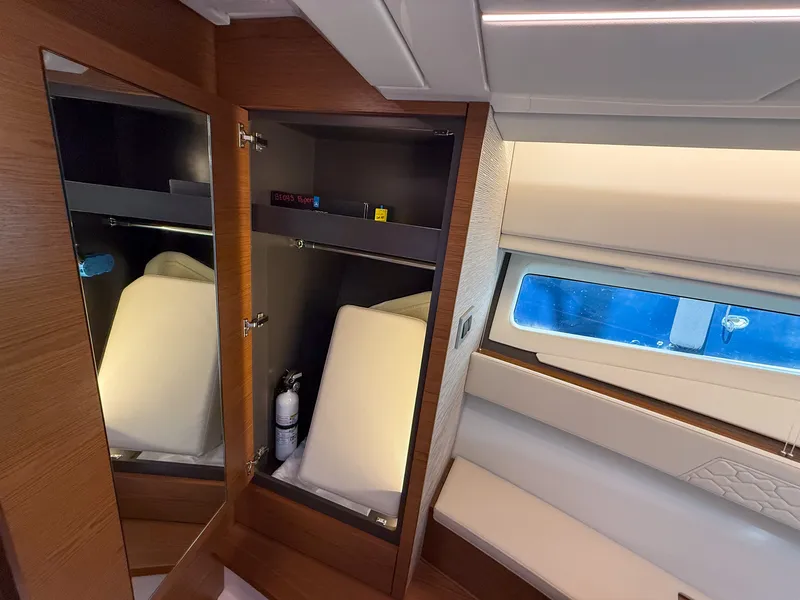 Slide: The Image of Tiara 43 LE 2026 - 51