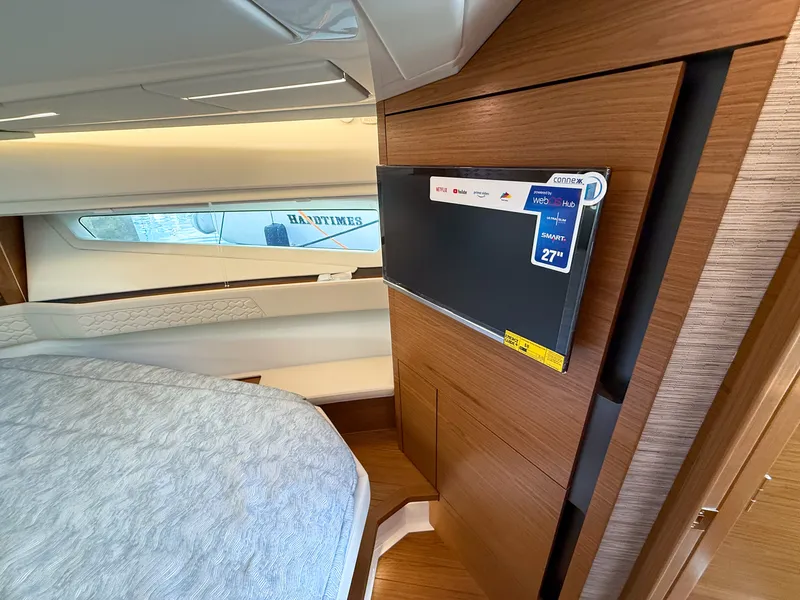 Slide: The Image of Tiara 43 LE 2026 - 53