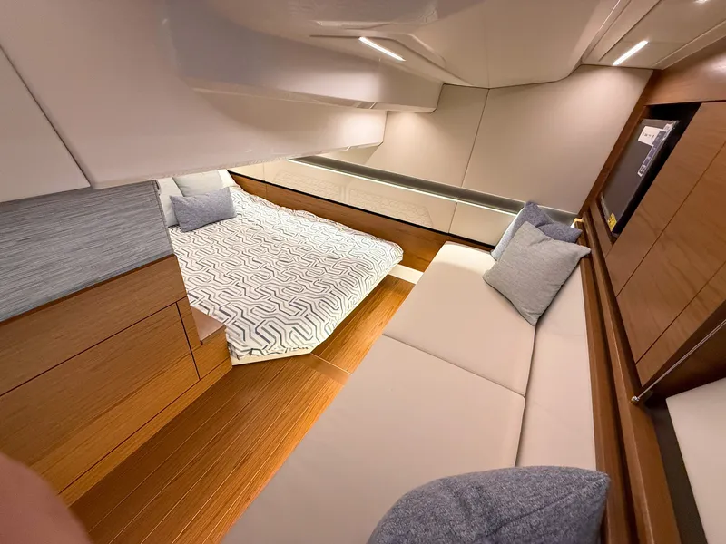 Slide: The Image of Tiara 43 LE 2026 - 56