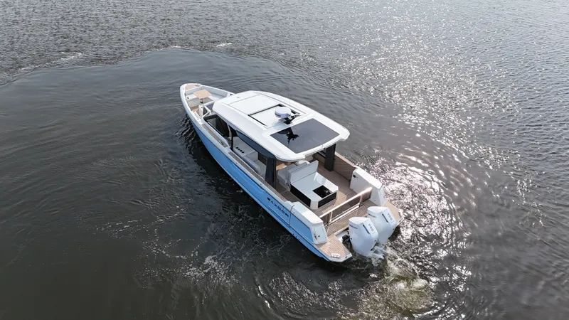 Slide: The Image of Saxdor 400 GTO 2026 - 5