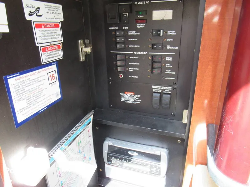 Slide: The Image of Sea Ray 270 Amberjack 2005 - 15795646