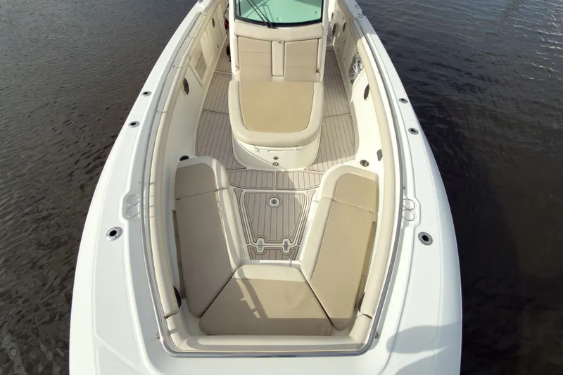 Slide: The Image of Boston Whaler 350 Outrage 2019 - 20
