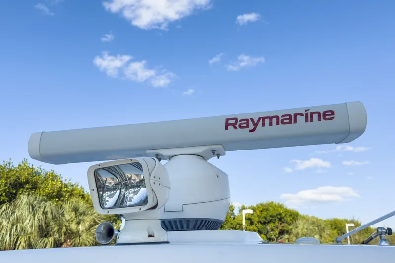 Slide: The Image of Boston Whaler 350 Outrage 2019 - 22