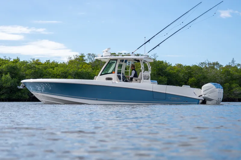 Slide: The Image of Boston Whaler 350 Outrage 2019 - 4