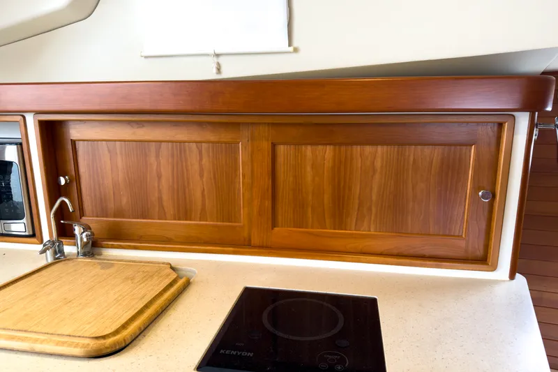 Slide: The Image of MJM 35Z 2021 - 24