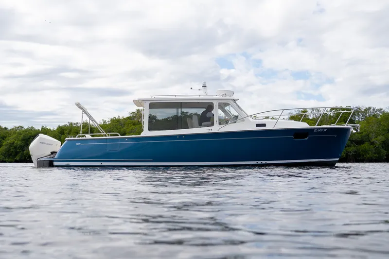 Slide: The Image of MJM 35Z 2021 - 40