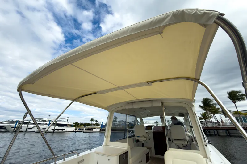 Slide: The Image of MJM 35Z 2021 - 5