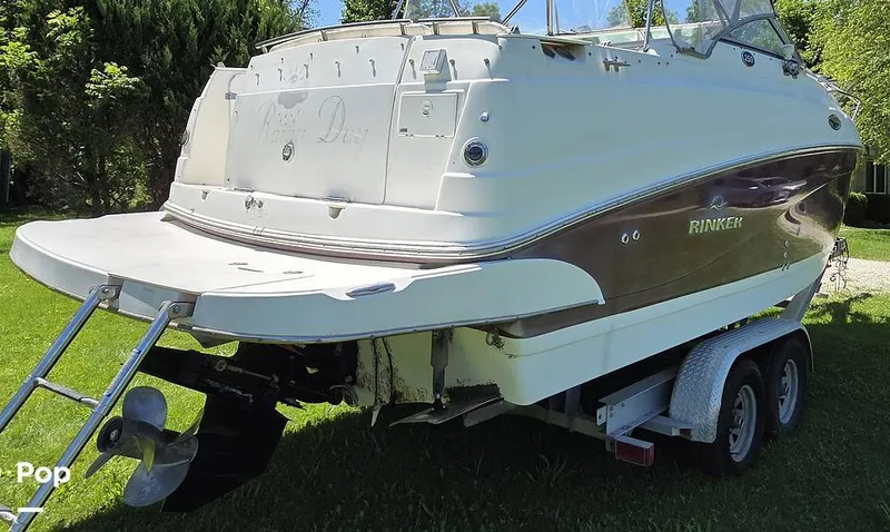 Slide: The Image of Rinker 250 Express Cruiser 2006 - 16449393