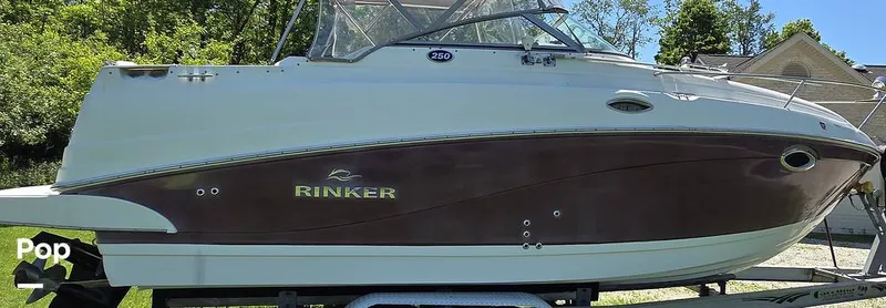 Slide: The Image of Rinker 250 Express Cruiser 2006 - 16449395