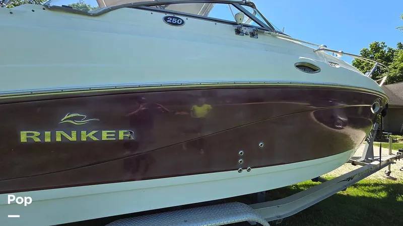 Slide: The Image of Rinker 250 Express Cruiser 2006 - 16449402