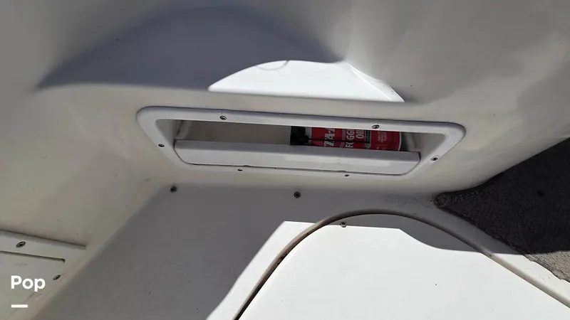 Slide: The Image of Rinker 250 Express Cruiser 2006 - 16449423