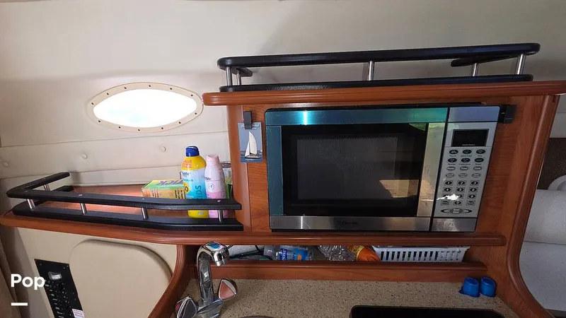 Slide: The Image of Rinker 250 Express Cruiser 2006 - 16449458