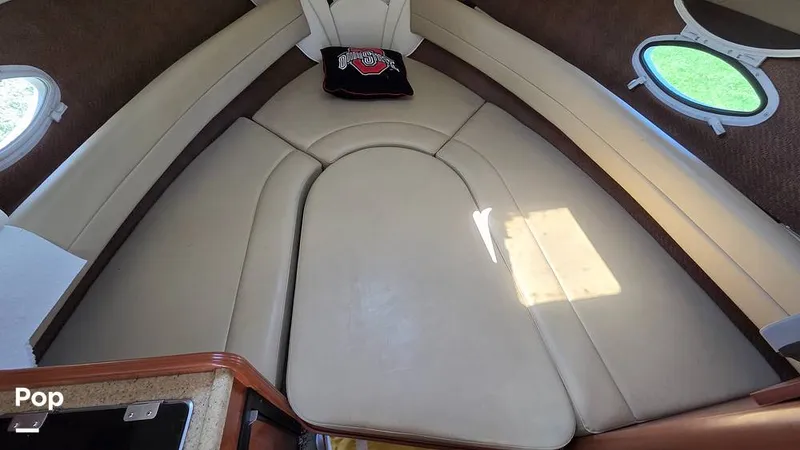 Slide: The Image of Rinker 250 Express Cruiser 2006 - 16449471