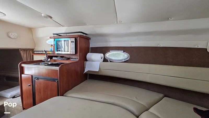 Slide: The Image of Rinker 250 Express Cruiser 2006 - 16449477