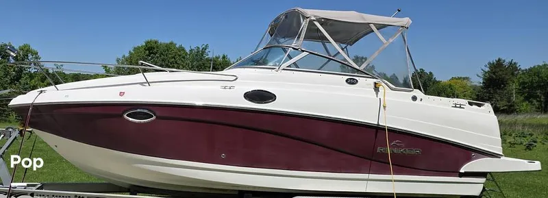 Slide: The Image of Rinker 250 Express Cruiser 2006 - 16449386