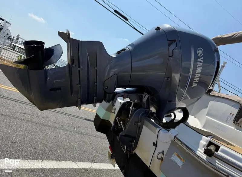 Slide: The Image of NauticStar 223DC 2020 - 15720827