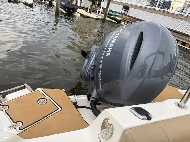 Slide: The Image of NauticStar 223DC 2020 - 15757978