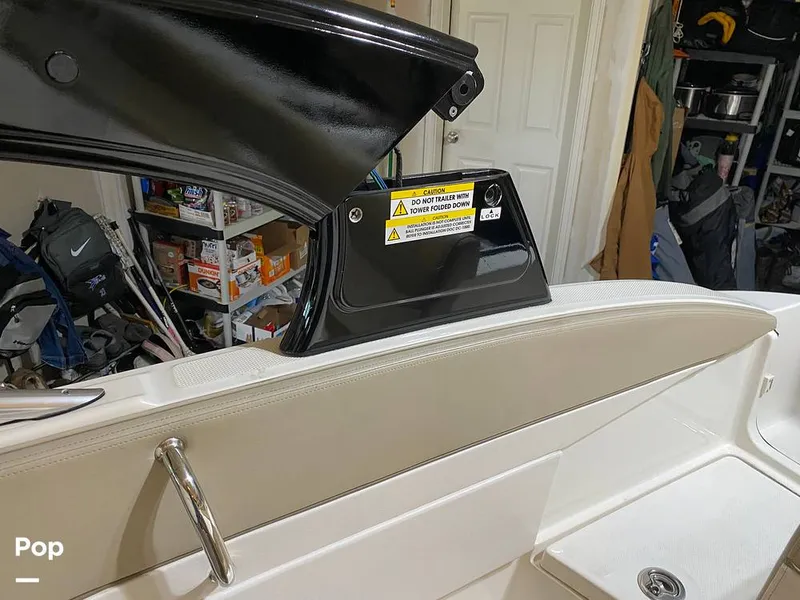 Slide: The Image of Sea Ray SLX 210 2013 - 15781785