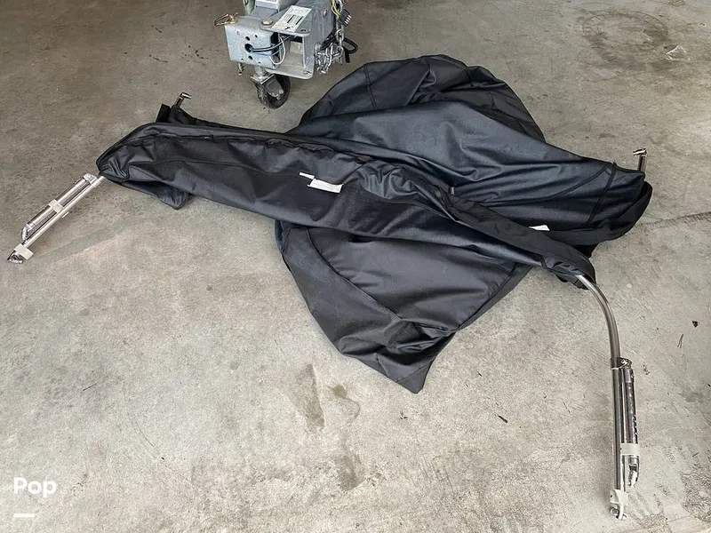 Slide: The Image of Sea Ray SLX 210 2013 - 15781787