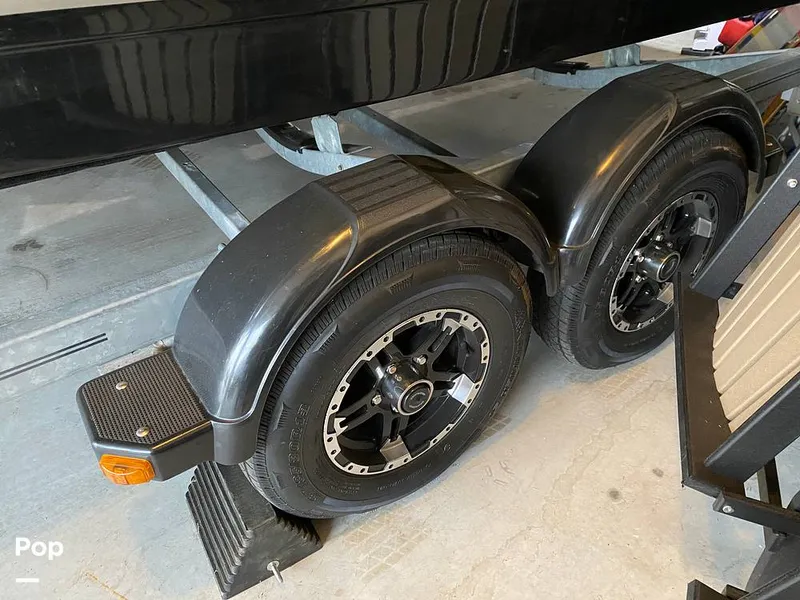 Slide: The Image of Sea Ray SLX 210 2013 - 15781381