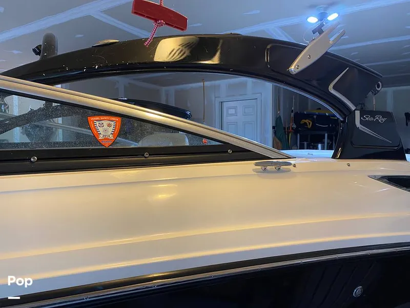 Slide: The Image of Sea Ray SLX 210 2013 - 15781383