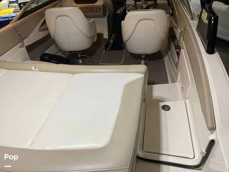 Slide: The Image of Sea Ray SLX 210 2013 - 15781438