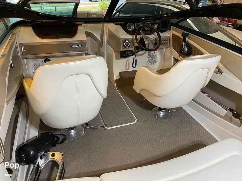 Slide: The Image of Sea Ray SLX 210 2013 - 15781465