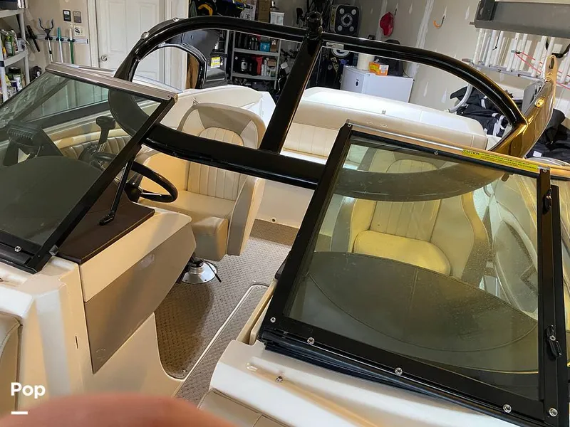 Slide: The Image of Sea Ray SLX 210 2013 - 15781467