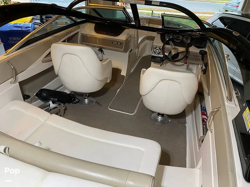 Slide: The Image of Sea Ray SLX 210 2013 - 15781471