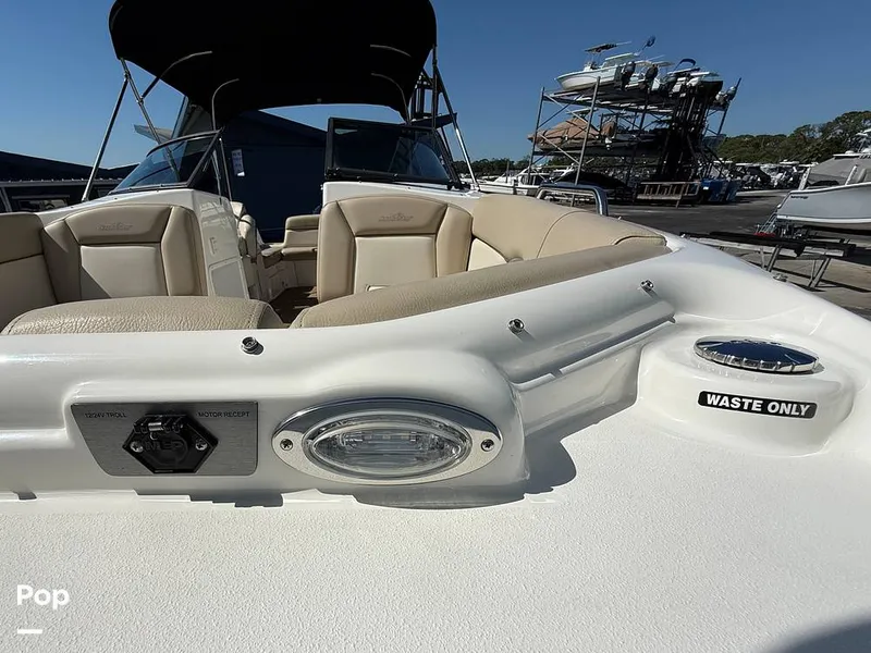 Slide: The Image of NauticStar 243 DC 2022 - 15957530