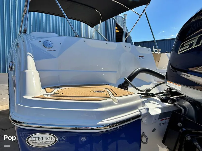 Slide: The Image of NauticStar 243 DC 2022 - 15957541