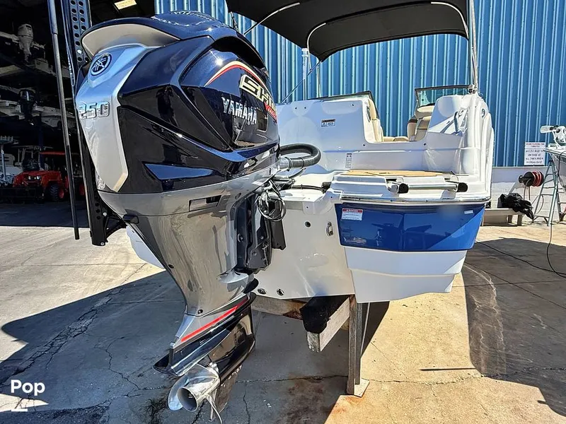 Slide: The Image of NauticStar 243 DC 2022 - 15957548