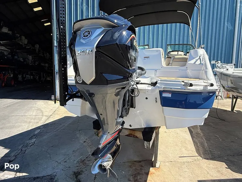 Slide: The Image of NauticStar 243 DC 2022 - 15957549