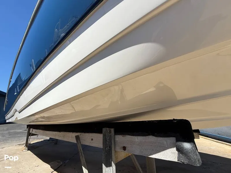 Slide: The Image of NauticStar 243 DC 2022 - 15957561