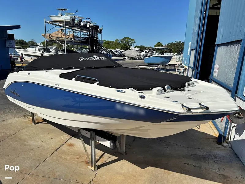 Slide: The Image of NauticStar 243 DC 2022 - 15957570