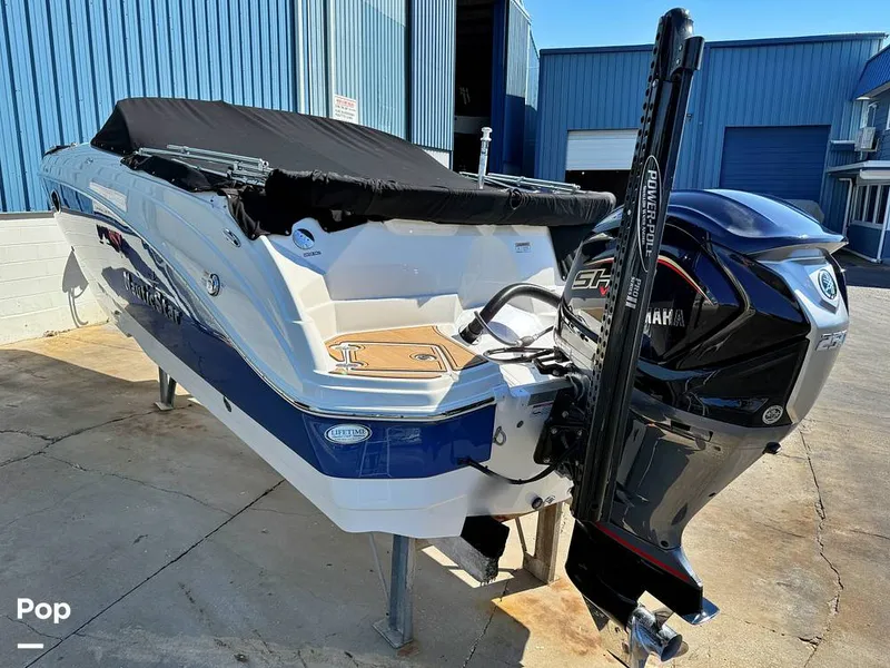 Slide: The Image of NauticStar 243 DC 2022 - 15957569