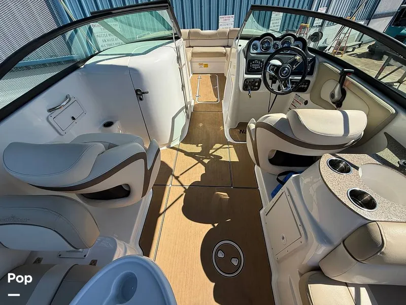 Slide: The Image of NauticStar 243 DC 2022 - 15957473