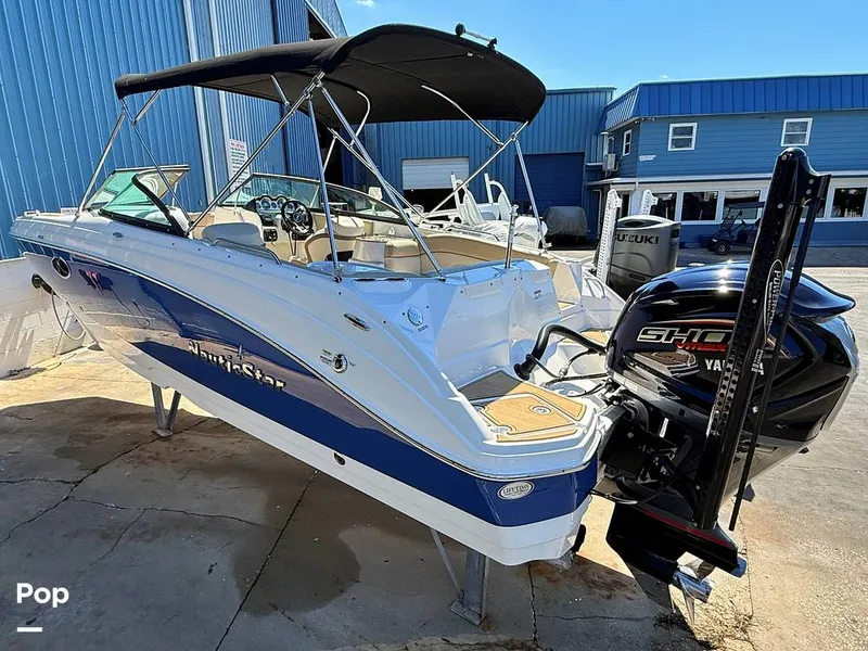 Slide: The Image of NauticStar 243 DC 2022 - 15957258