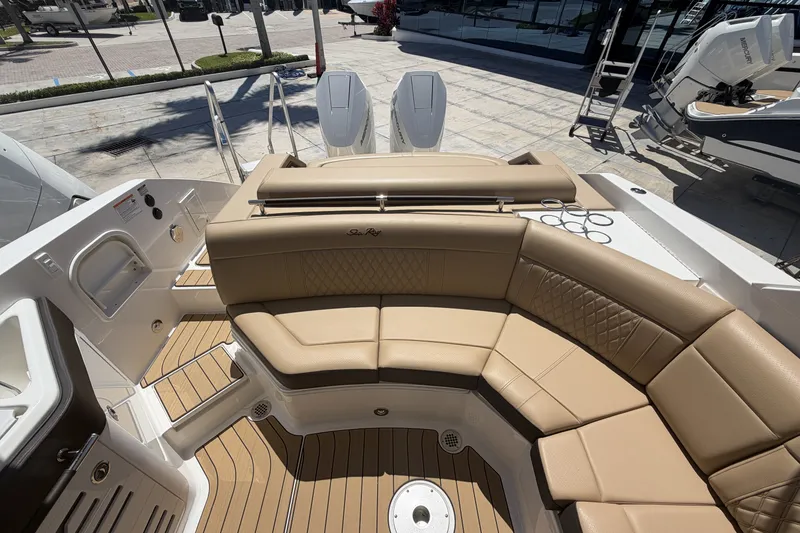 Slide: The Image of Sea Ray SLX 310 Outboard 2026 - 12