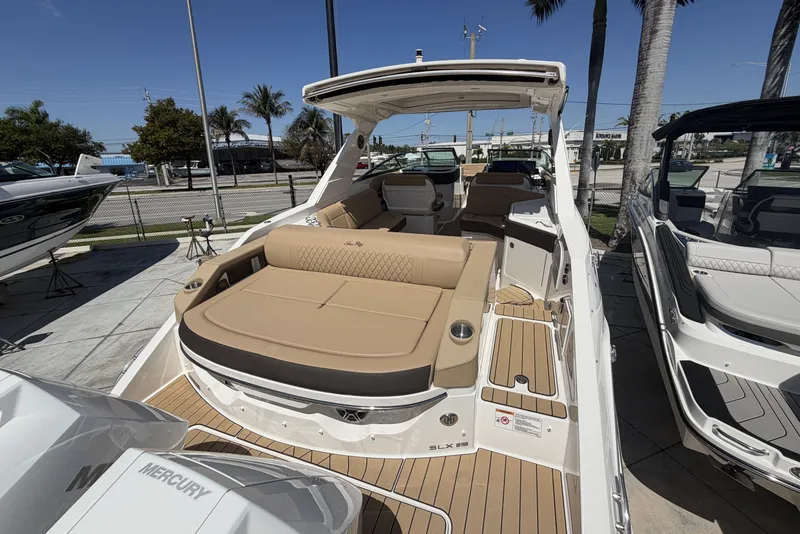 Slide: The Image of Sea Ray SLX 310 Outboard 2026 - 7