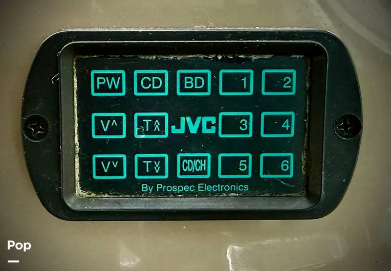 Slide: The Image of Maxum 3100 SCR 2002 - 15906495