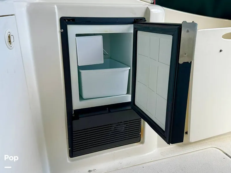 Slide: The Image of Maxum 3100 SCR 2002 - 15906496