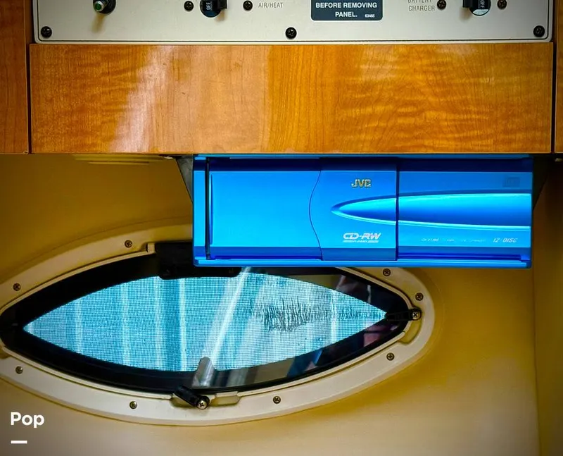 Slide: The Image of Maxum 3100 SCR 2002 - 15906523