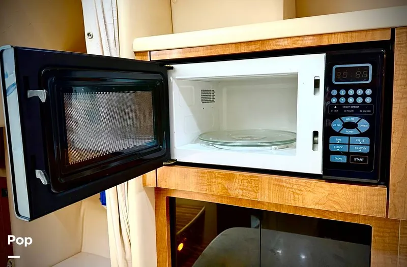 Slide: The Image of Maxum 3100 SCR 2002 - 15906538