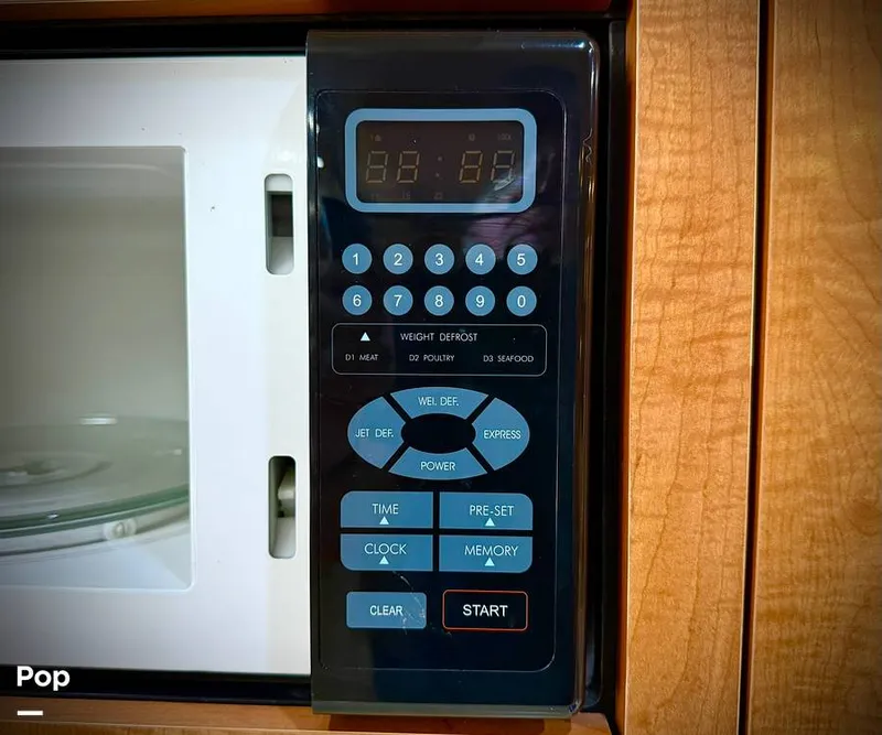 Slide: The Image of Maxum 3100 SCR 2002 - 15906540