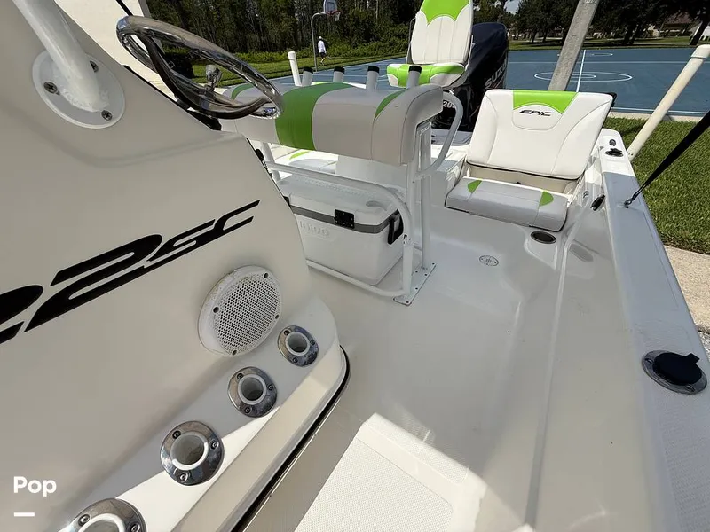 Slide: The Image of Epic 22SC 2014 - 15748005