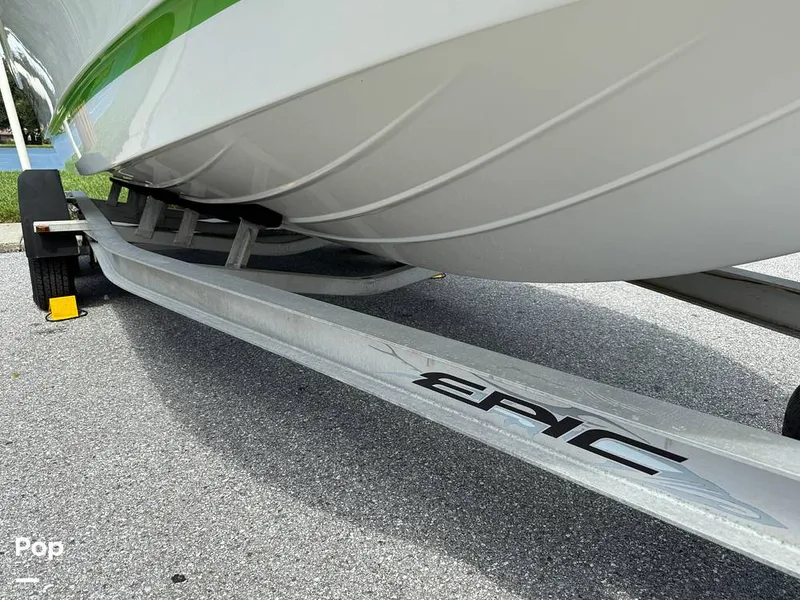 Slide: The Image of Epic 22SC 2014 - 15748053